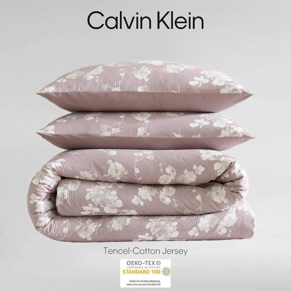 Calvin Klein - King Comforter Set - Picture 7 of 9